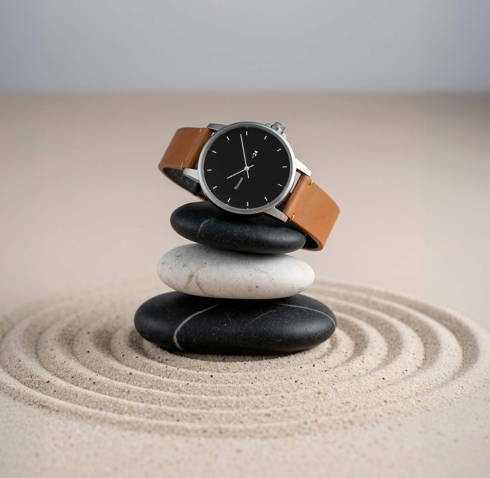 Photoreal watch on an AI model—product integration by Eira Studio (Barcelona).